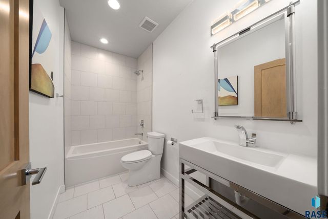 7308 S Audie Ave Avenue, Sioux Falls, SD 57108