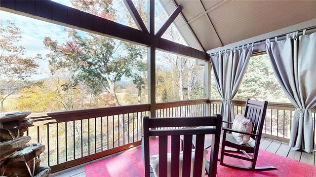 67 Riverwood Place, Ellijay, GA 30536