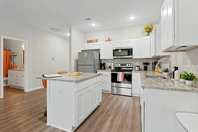 4520 E Gilbert St, Wichita, KS 67218