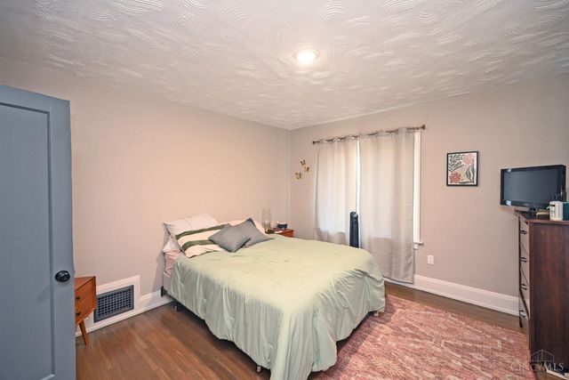 6460 Mchugh Place, Cincinnati, OH 45213