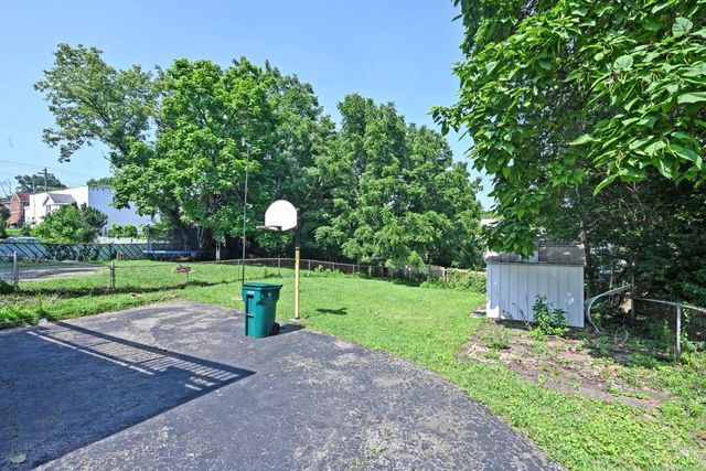 6460 Mchugh Place, Cincinnati, OH 45213