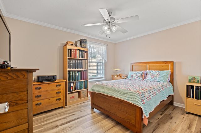 246 Lakeside Crossing Dr., Conway, SC 29526