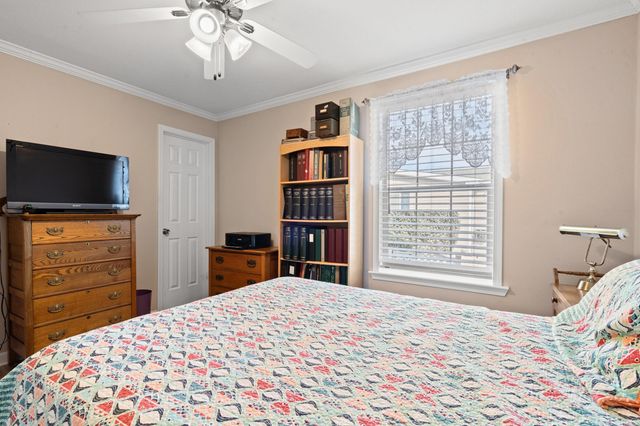 246 Lakeside Crossing Dr., Conway, SC 29526