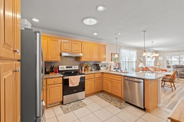 246 Lakeside Crossing Dr., Conway, SC 29526