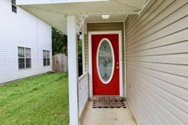 6218 Cottage Woods Drive, Milton, FL 32570