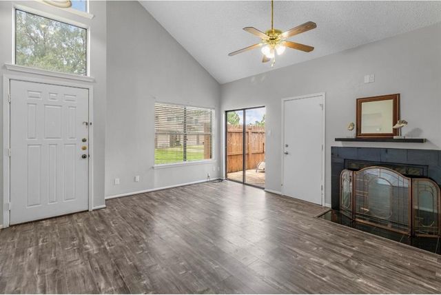 1414 Gemini St Street, Houston, TX 77058
