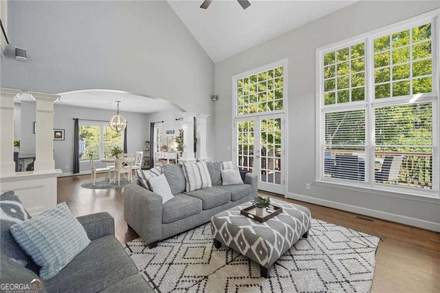 1154 Fairway Gardens NE, Brookhaven, GA 30319