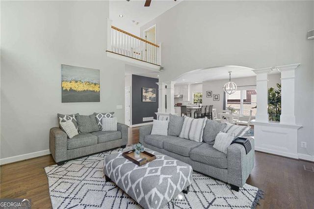 1154 Fairway Gardens NE, Brookhaven, GA 30319