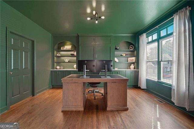 1154 Fairway Gardens NE, Brookhaven, GA 30319