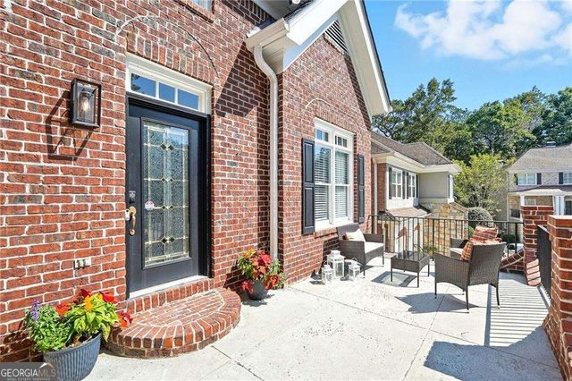 1154 Fairway Gardens NE, Brookhaven, GA 30319