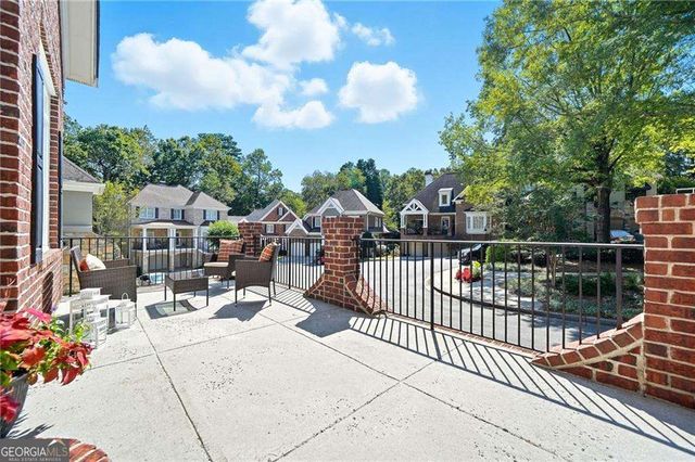 1154 Fairway Gardens NE, Brookhaven, GA 30319