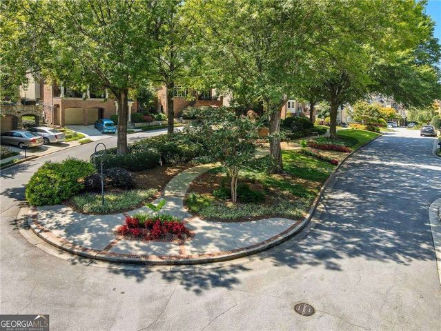 1154 Fairway Gardens NE, Brookhaven, GA 30319