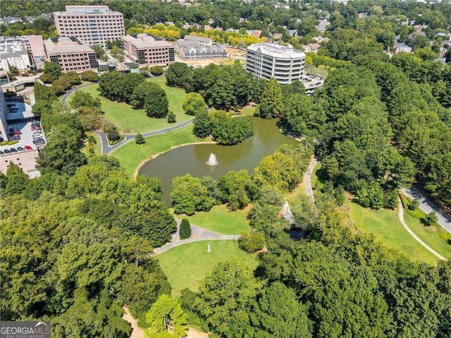 1154 Fairway Gardens NE, Brookhaven, GA 30319
