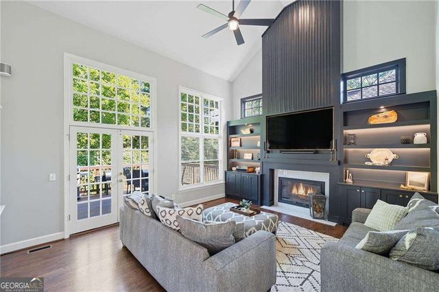 1154 Fairway Gardens NE, Brookhaven, GA 30319