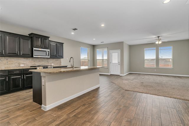 1102 Tiburon Trail, Cleburne, TX 76033