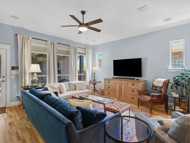 7204 Cheltenham Avenue, Mckinney, TX 75071