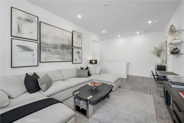 27225 Cranmore 101, Valencia, CA 91381