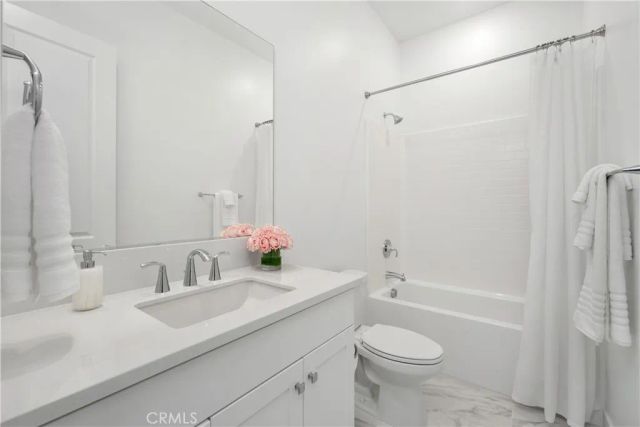 27225 Cranmore 101, Valencia, CA 91381