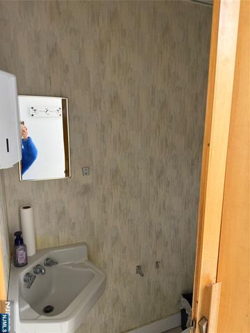 245 Engle Street 3, Englewood, NJ 07631