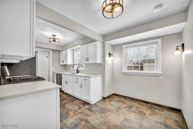 5951 Mayland Avenue, Mayfield Heights, OH 44124