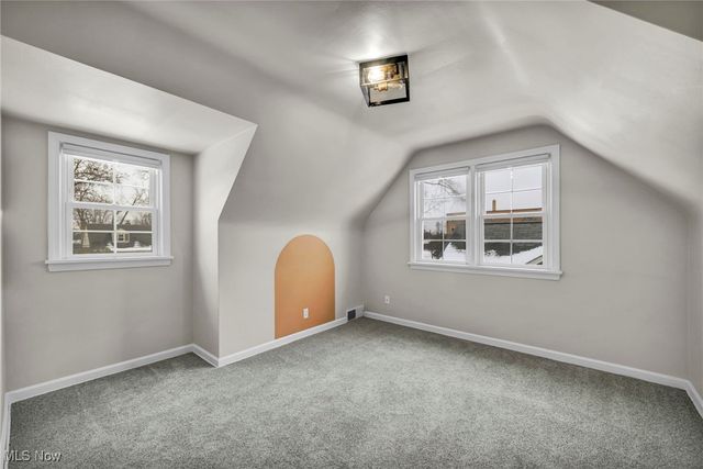 5951 Mayland Avenue, Mayfield Heights, OH 44124