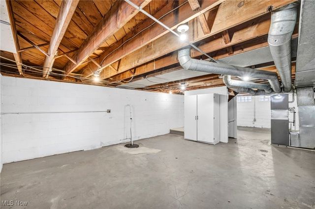 5951 Mayland Avenue, Mayfield Heights, OH 44124