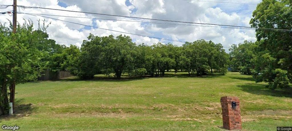 118 E Fork Road, Sunnyvale, TX 75182