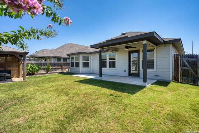 16923 Eaton Ter, San Antonio, TX 78247