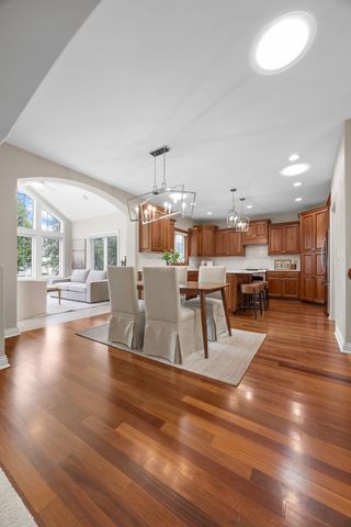 1150 Bedford Court, Marion, IA 52302