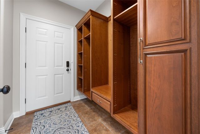 1150 Bedford Court, Marion, IA 52302