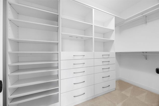 1150 Bedford Court, Marion, IA 52302