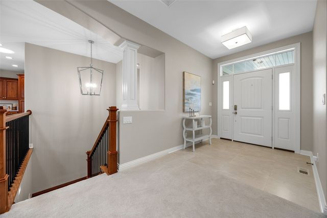 1150 Bedford Court, Marion, IA 52302