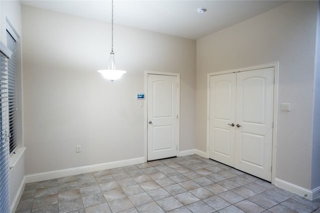 4127 Cascade Sky Drive, Arlington, TX 76005