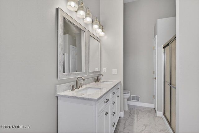 39 Spyglass Drive, Jackson, NJ 08527