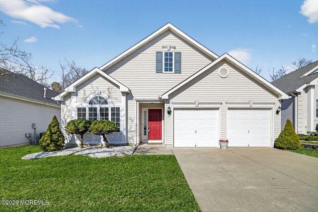 39 Spyglass Drive, Jackson, NJ 08527