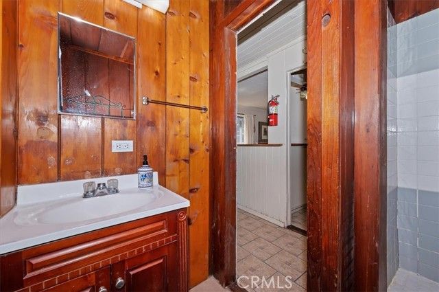22838 Waters, Crestline, CA 92325