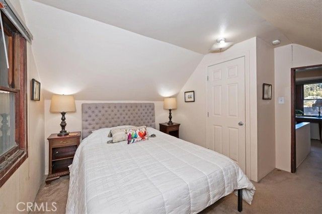 22838 Waters, Crestline, CA 92325