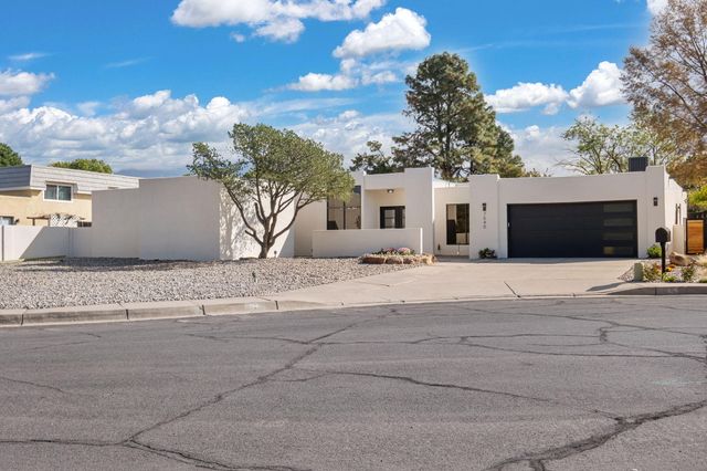 7540 Bear Canyon Road NE, Albuquerque, NM 87109
