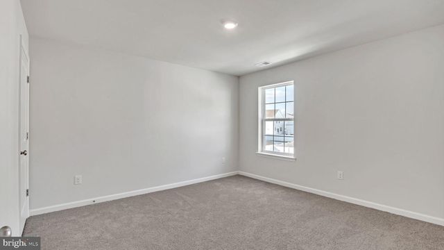 1011 NEW RD, Linwood, NJ 08221