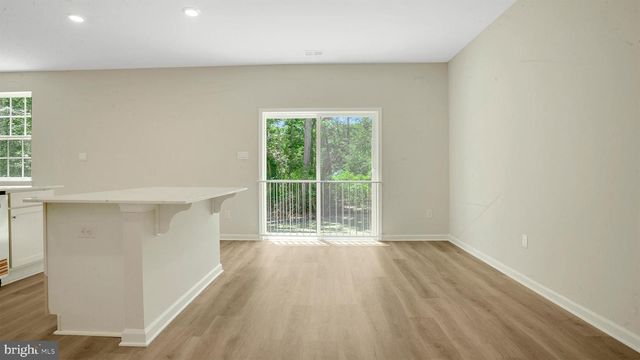 1011 NEW RD, Linwood, NJ 08221