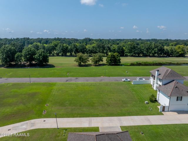 128 Wateredge Circle, Carencro, LA 70520