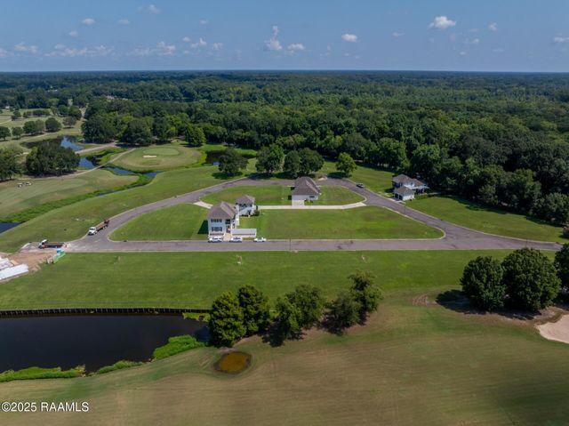 128 Wateredge Circle, Carencro, LA 70520