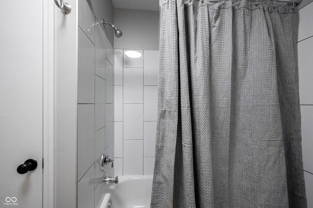 7824 Ashton Place, Fishers, IN 46038