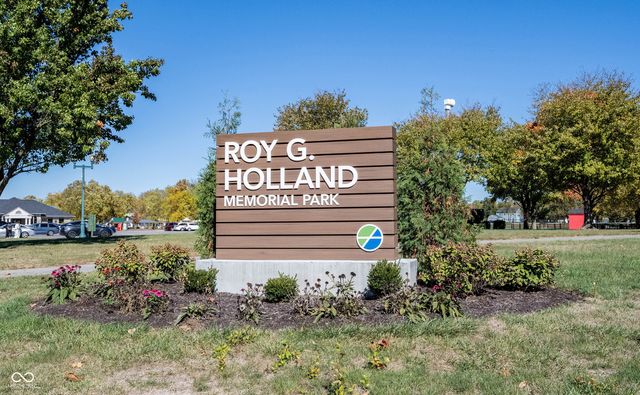 7824 Ashton Place, Fishers, IN 46038