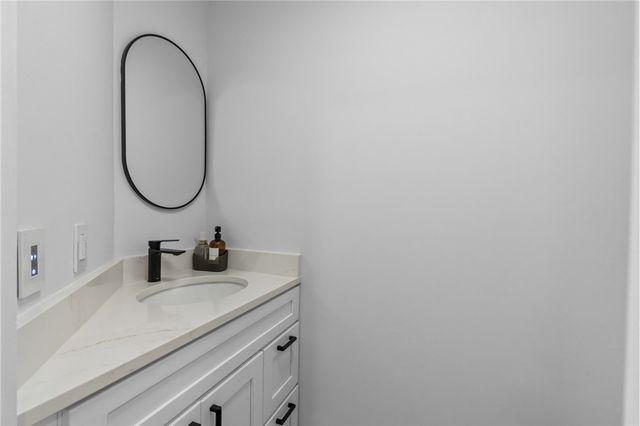 41 Dale Avenue D, Johnston, RI 02919