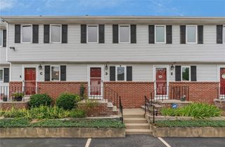 41 Dale Avenue D, Johnston, RI 02919
