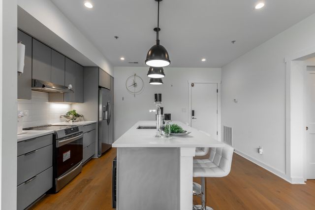 411 Fairpoint Street 308, Chattanooga, TN 37405