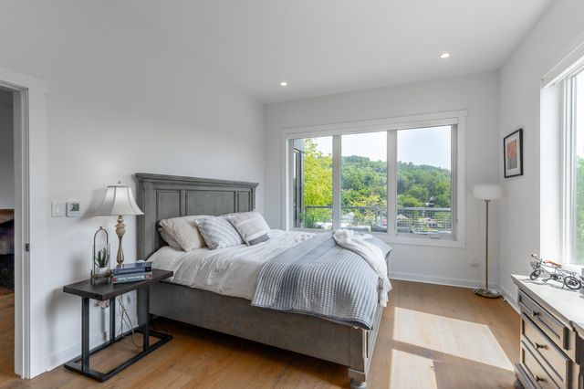 411 Fairpoint Street 308, Chattanooga, TN 37405