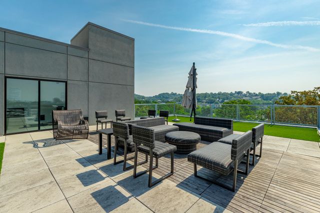 411 Fairpoint Street 308, Chattanooga, TN 37405