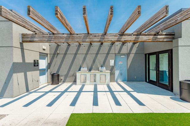 411 Fairpoint Street 308, Chattanooga, TN 37405